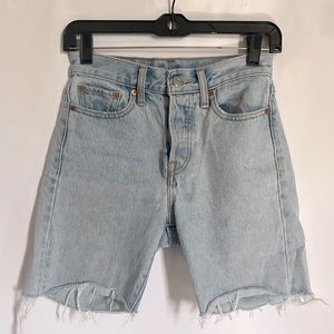 Women’s Levi Denim Shorts - Size: 24